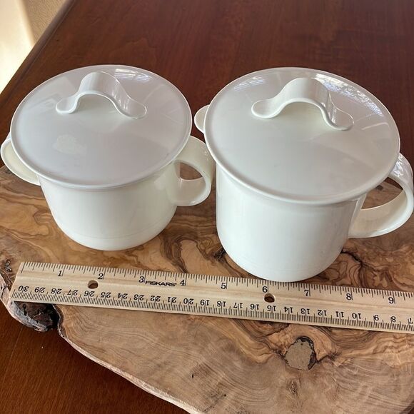 Vintage Tupperware Creamer & Sugar Set - Picture 6 of 6